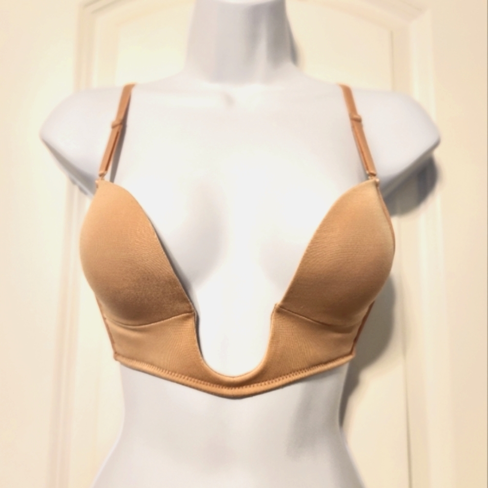 Lingerie solutions plunge nude   push up bra